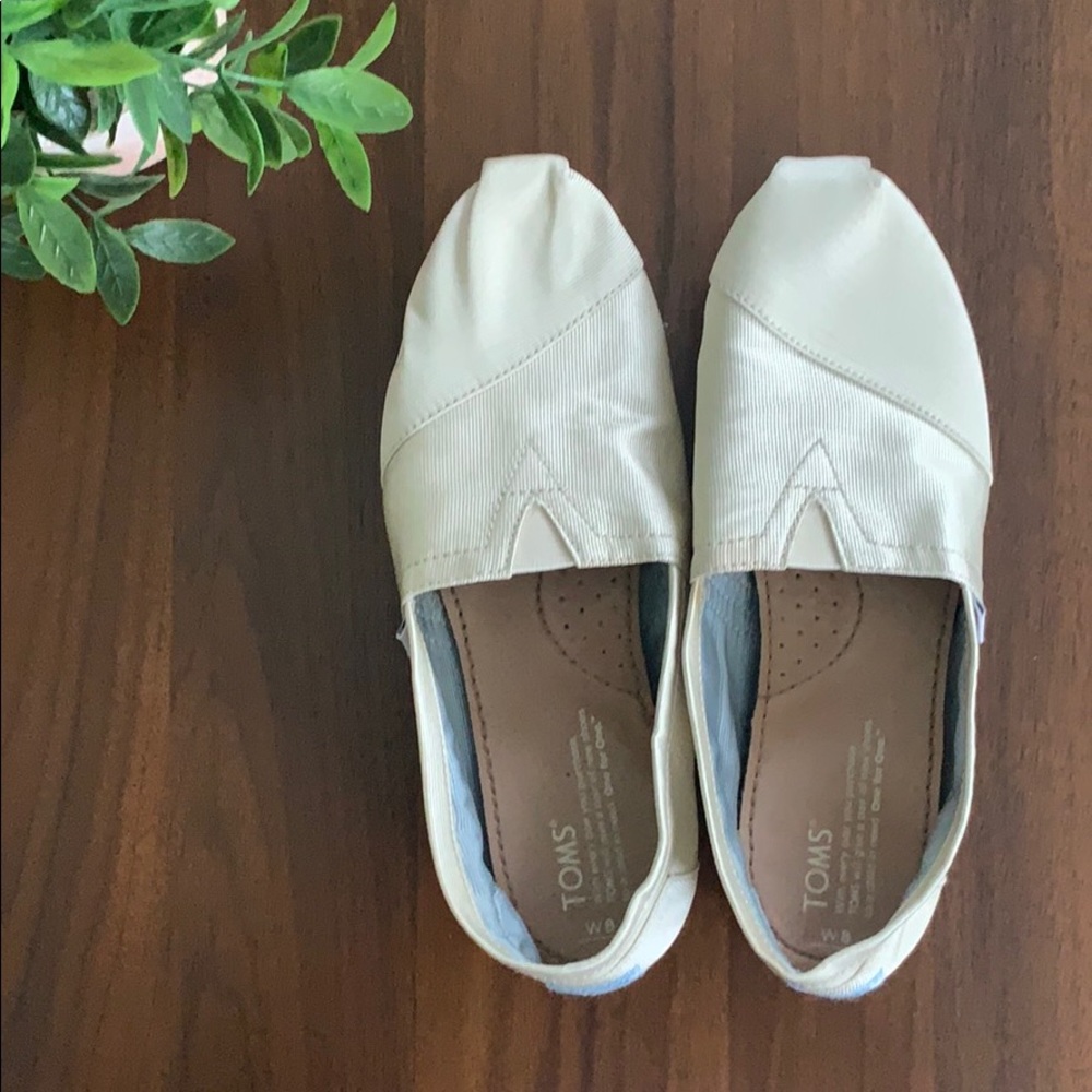 Wedding Toms shoes
